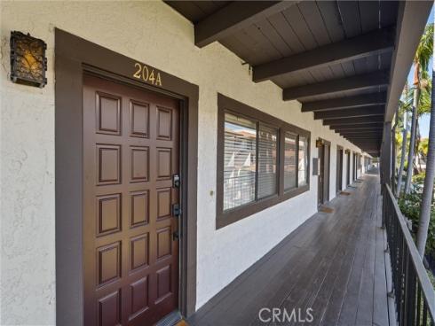 17200 Newhope 204 , Fountain Valley, CA