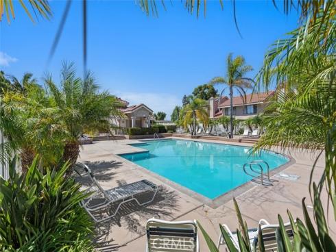 18261 Sanmian Court, Fountain Valley, CA