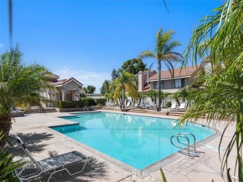 18261 Sanmian Court, Fountain Valley, CA
