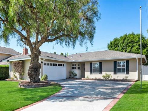 9405 La Estrella , Fountain Valley, CA