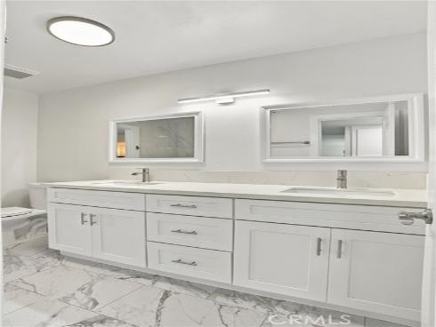 10803 Los Jardines , Fountain Valley, CA
