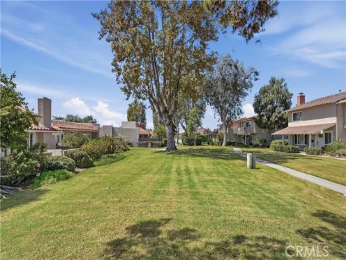 10803 Los Jardines , Fountain Valley, CA