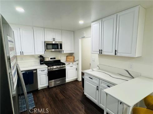 4231 W Hill   Avenue, Fullerton, CA