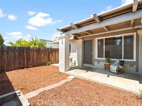 2670 Andover 22C Avenue, Fullerton, CA