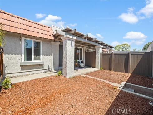 2670  Andover  22C  Avenue, Fullerton, CA