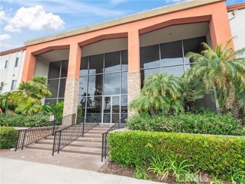 400 N. Acacia Avenue B12