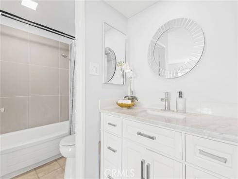 400 N Acacia  B12  Avenue, Fullerton, CA