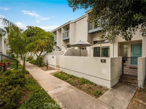 1538  Windsor   Lane, Fullerton, CA