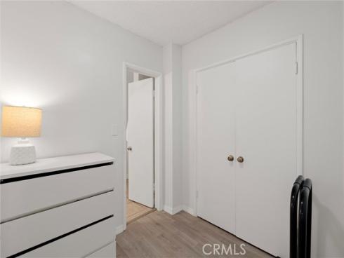 1349  Shadow  217 (H)  Lane, Fullerton, CA