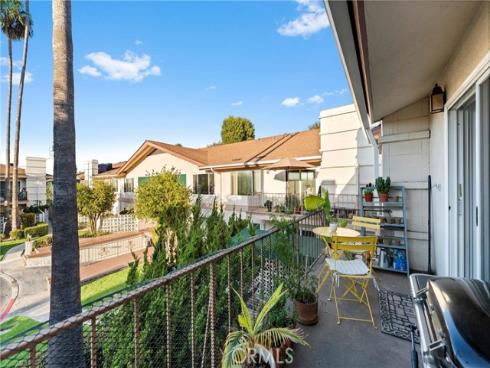 1354  Shadow  202  Lane, Fullerton, CA