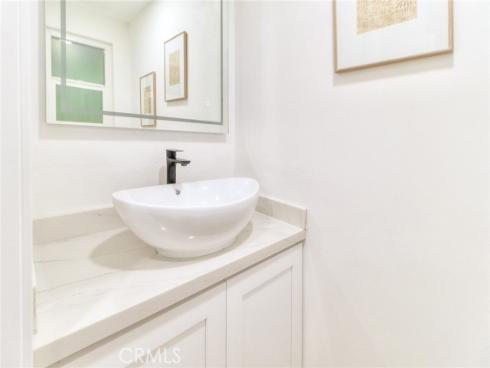 2225 Terraza Place, Fullerton, CA