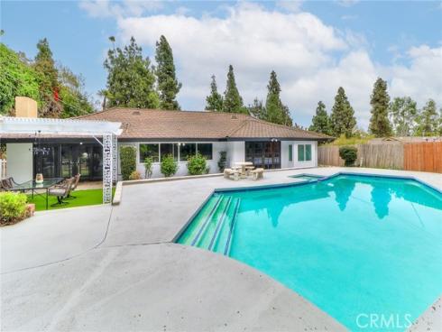 2225 Terraza Place, Fullerton, CA