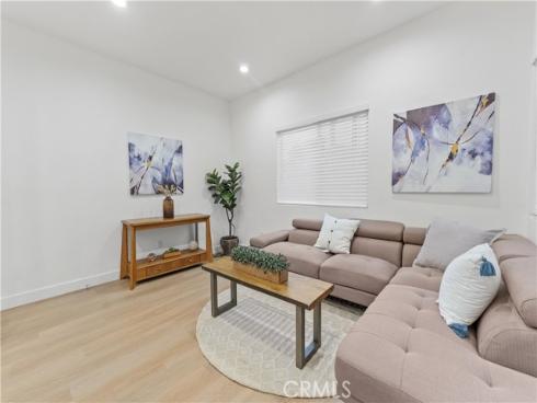 436 E Truslow Avenue, Fullerton, CA