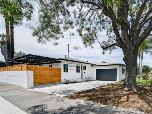 1613 S. Roosevelt Avenue