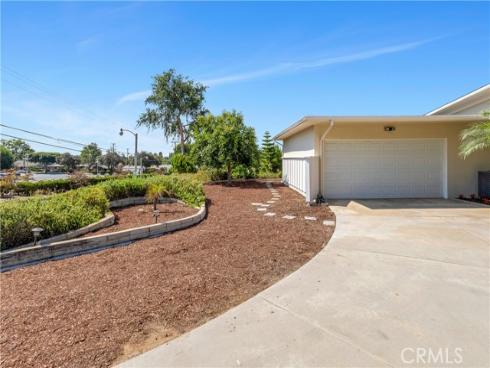 1219 N Raymond   Avenue, Fullerton, CA