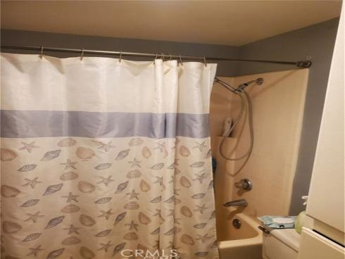 2380 W Orangethorpe  14  Avenue, Fullerton, CA