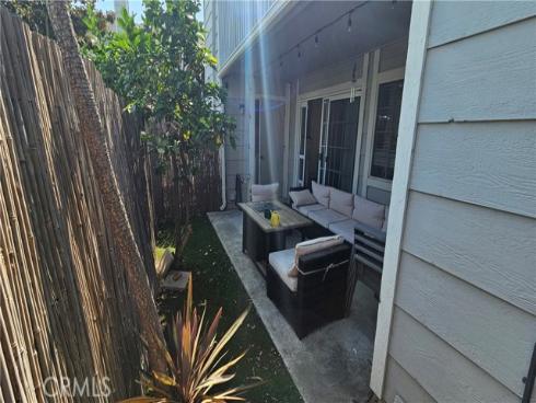 2380 W Orangethorpe  14  Avenue, Fullerton, CA