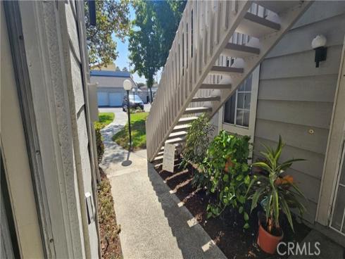 2380 W Orangethorpe  14  Avenue, Fullerton, CA