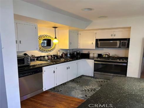 1600 S Pomona C3 Avenue, Fullerton, CA