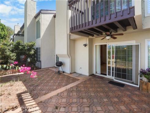 2827  Park Vista   Court, Fullerton, CA