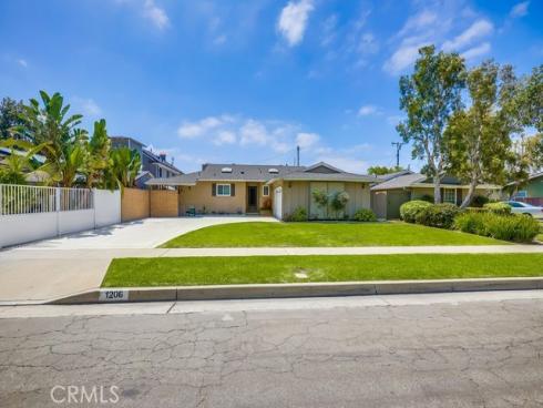 1206 W. Porter Avenue