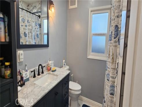 443 W Southgate   Avenue, Fullerton, CA