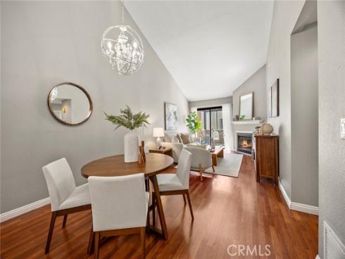 3055  Brea  4  Boulevard, Fullerton, CA