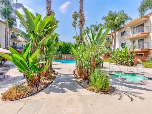 400 N Acacia  B10  Avenue, Fullerton, CA