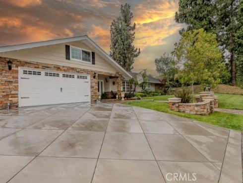 1448 W Domingo   Road, Fullerton, CA