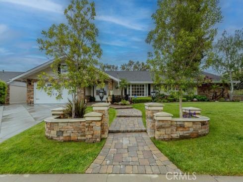 1448 W Domingo   Road, Fullerton, CA