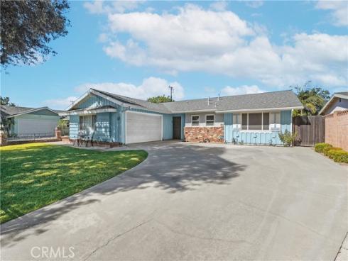 1519  Lovering  , Fullerton, CA