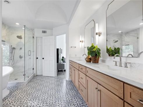 143 Hillcrest , Fullerton, CA