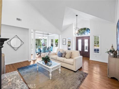 143 Hillcrest , Fullerton, CA