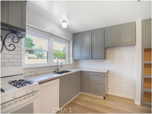 1420 E Commonwealth   Avenue, Fullerton, CA