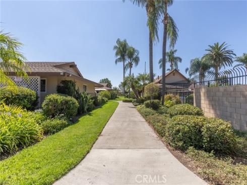 1756 E Commonwealth Ave  101 , Fullerton, CA