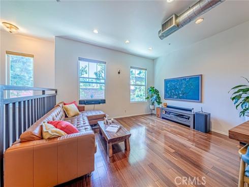 309  Metro   Court, Fullerton, CA