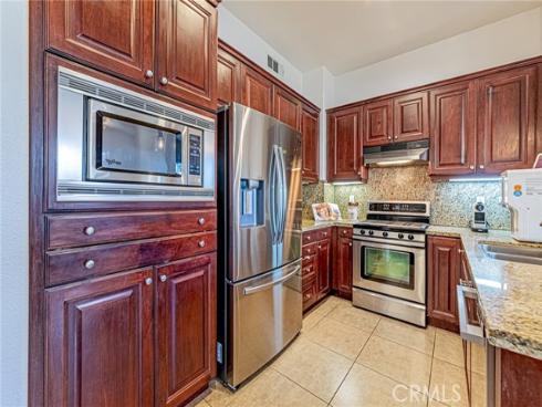 309  Metro   Court, Fullerton, CA