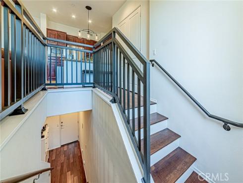 309  Metro   Court, Fullerton, CA