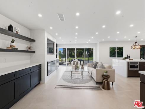 1920  Yucca   Avenue, Fullerton, CA