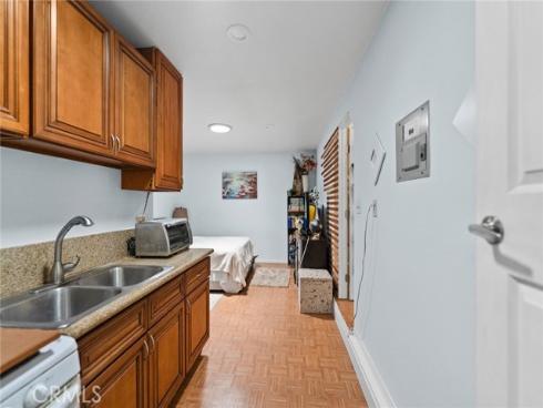 1425 W Woodcrest   Avenue, Fullerton, CA