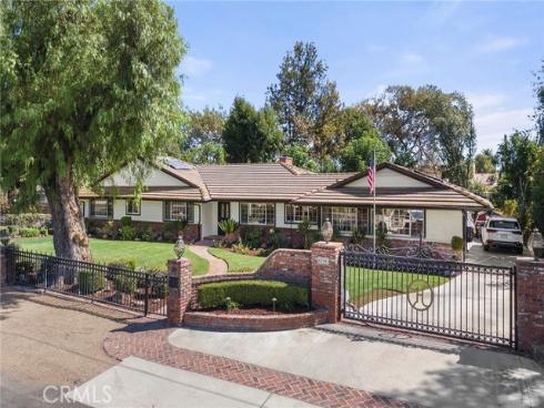 1216 W Valencia Mesa   Drive, Fullerton, CA