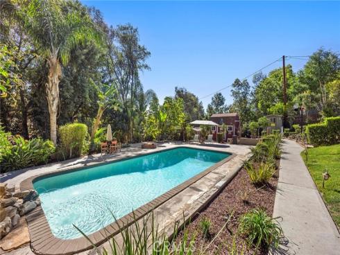 1216 W Valencia Mesa   Drive, Fullerton, CA