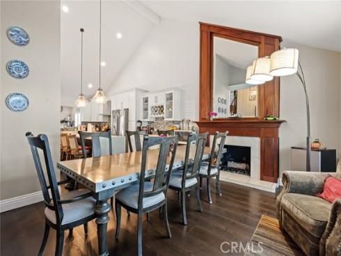 2073  Smokewood  , Fullerton, CA