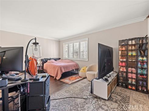 2073  Smokewood  , Fullerton, CA