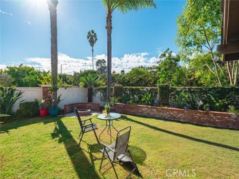 2073  Smokewood  , Fullerton, CA