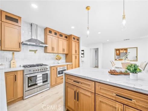 830  Delphine   Place, Fullerton, CA