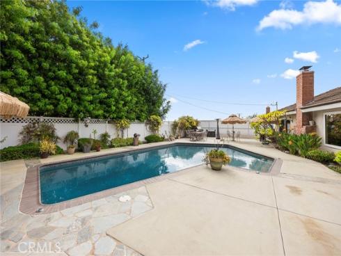 2307  Camino Recondito  , Fullerton, CA