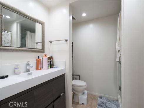 1630 S Pomona C25 , Fullerton, CA