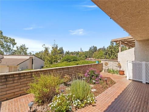 2246  Vista Del Sol  , Fullerton, CA