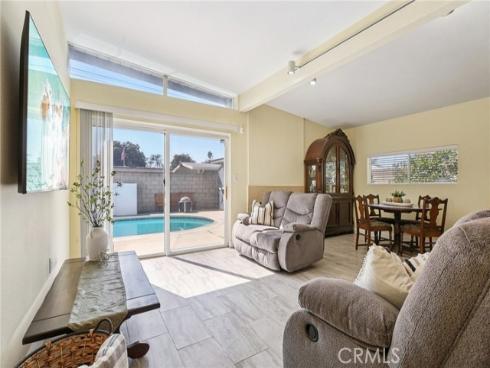 616 W Ash   Avenue, Fullerton, CA